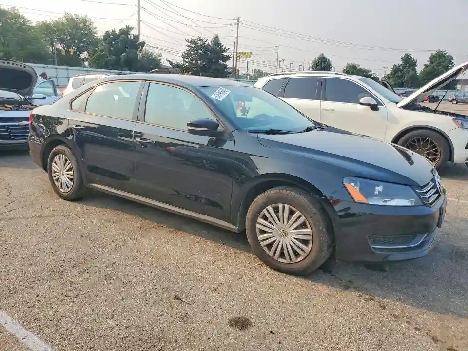 1VWAS7A32FC071317 2015 VOLKSWAGEN PASSAT-3