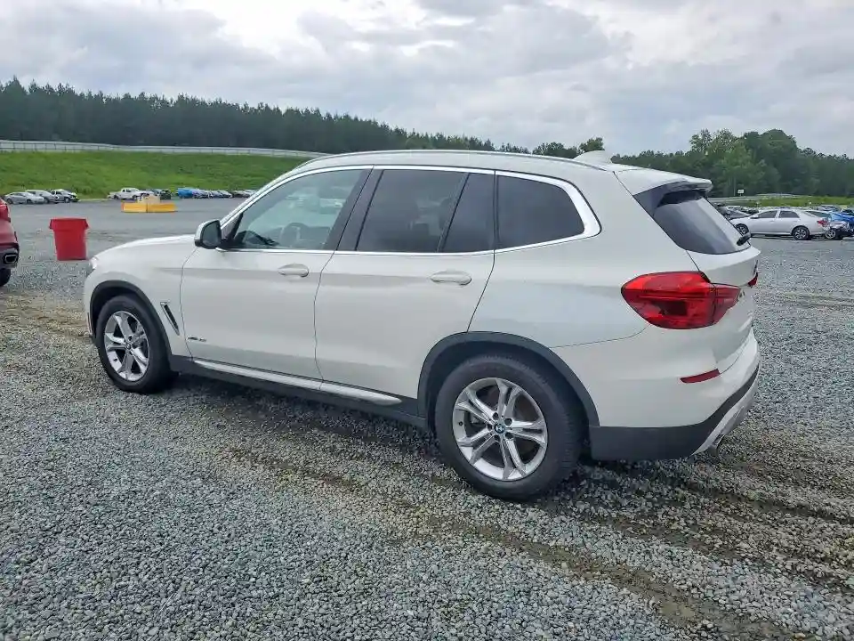 5UXTR9C55JLC76920 2018 BMW X3-1