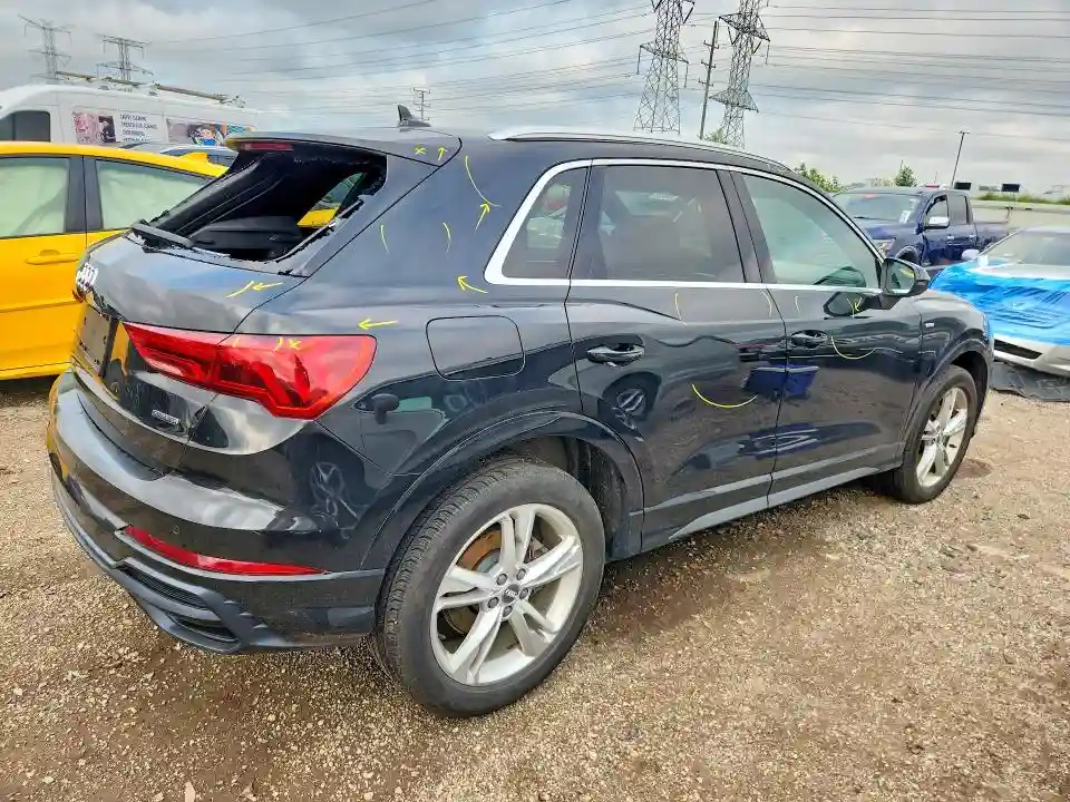 WA1DECF31L1027142 2020 AUDI Q3-2