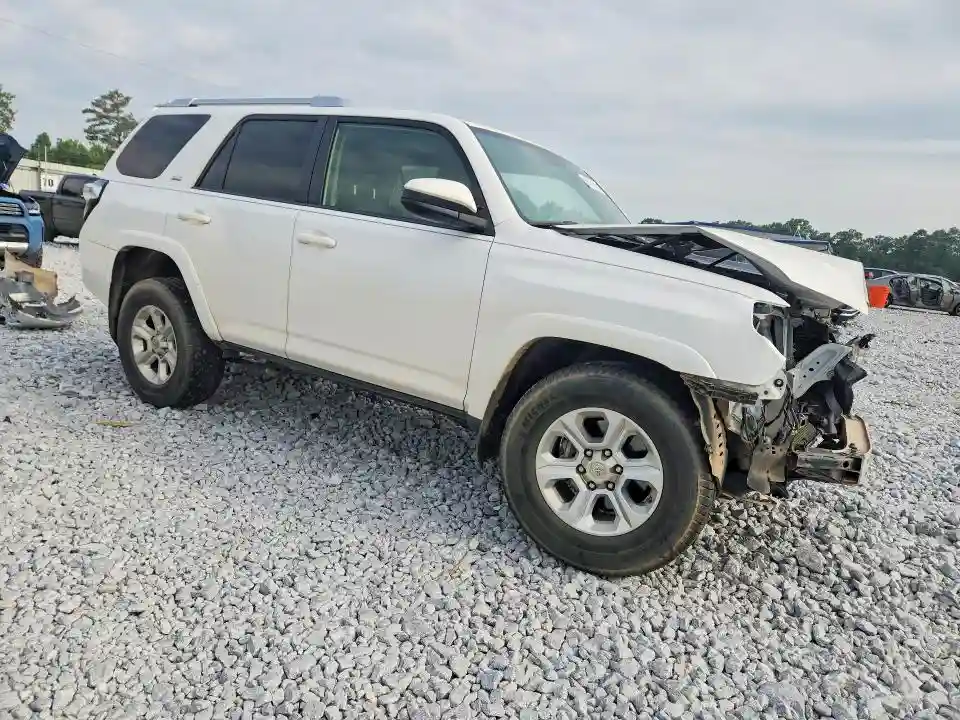 JTEZU5JR2J5172245 2018 TOYOTA 4RUNNER-3