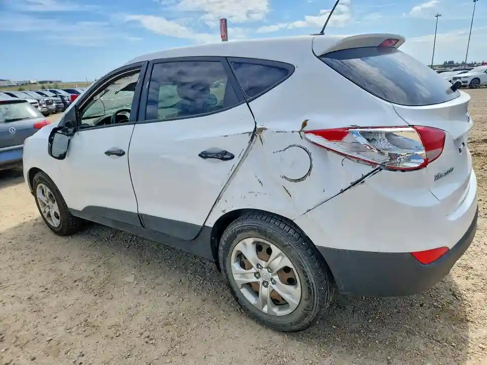 KM8JT3AF4FU076947 2015 HYUNDAI TUCSON-1