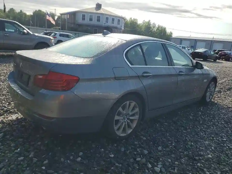 WBA5B3C59GG260114 2016 BMW 5 SERIES-2