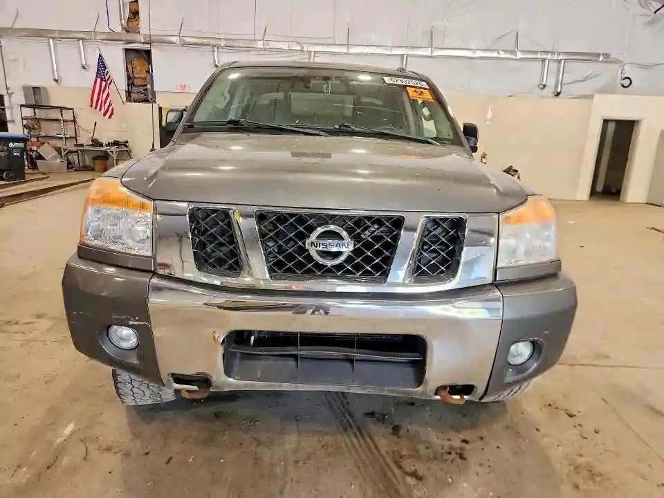1N6AA0ECXFN506285 2015 NISSAN TITAN-4
