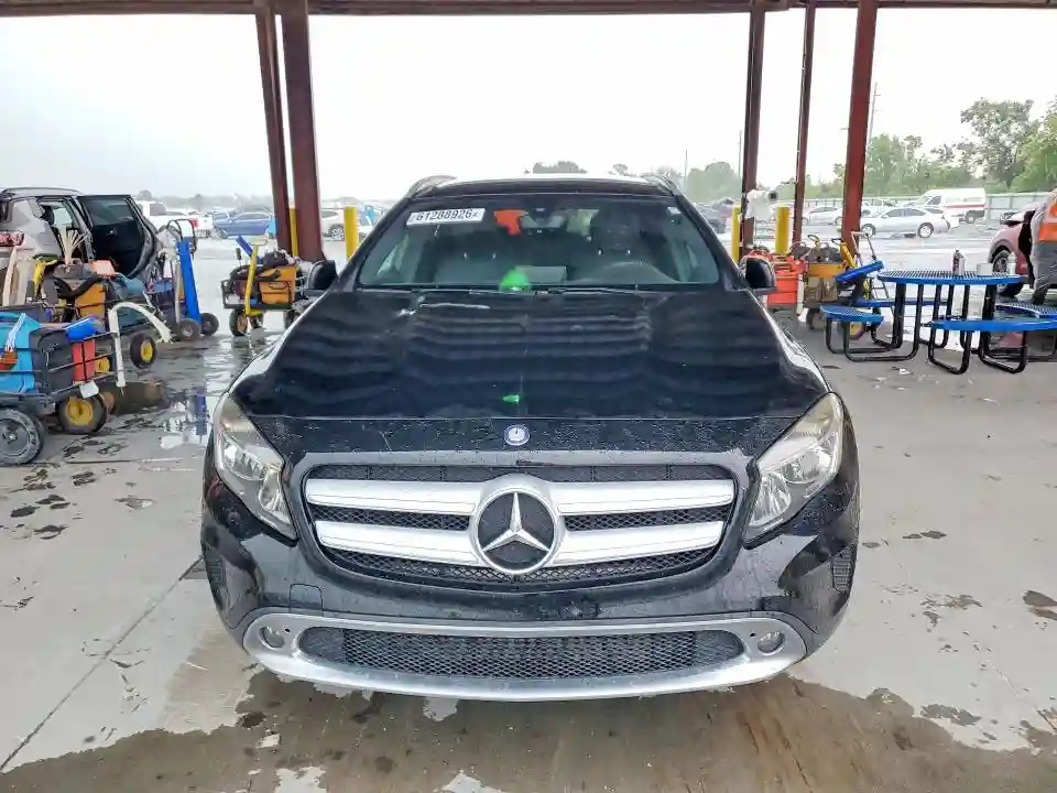 WDCTG4EB2HJ313271 2017 MERCEDES-BENZ GLA-CLASS-4
