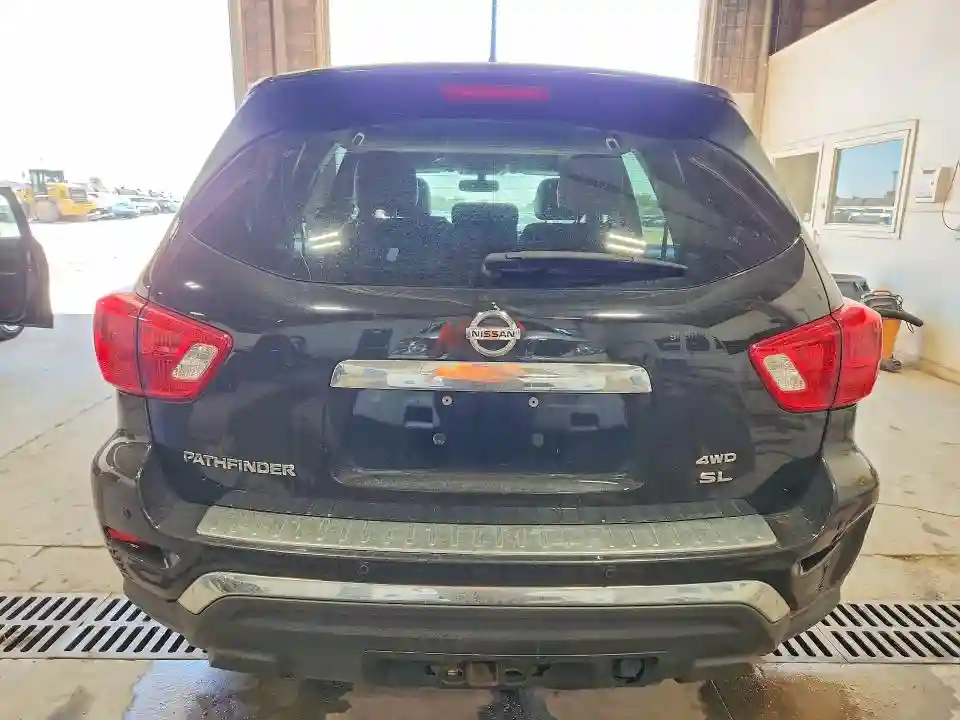 5N1DR2MM2JC612938 2018 NISSAN PATHFINDER-5
