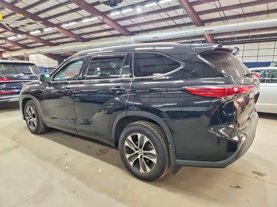 5TDGZRBH8MS093297 2021 TOYOTA HIGHLANDER-1