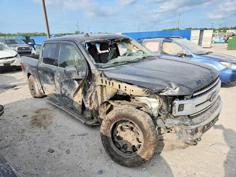 1FTEW1E40KKC53008 2019 FORD F150-3