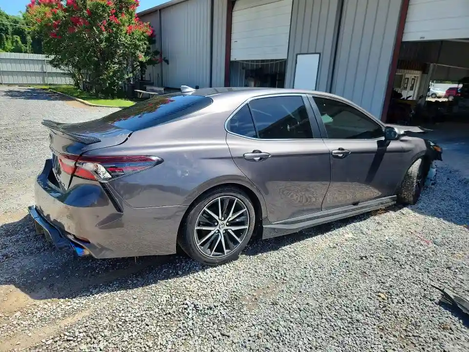 4T1G11AK1MU538847 2021 TOYOTA CAMRY-2