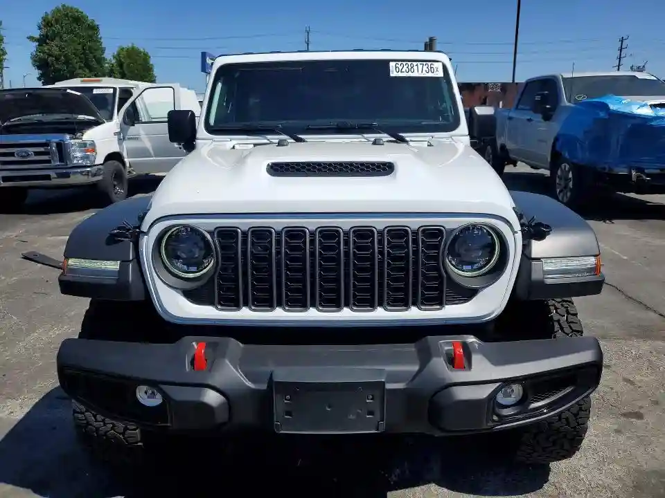 1C4PJXFN2TW263549 2026 JEEP WRANGLER-4