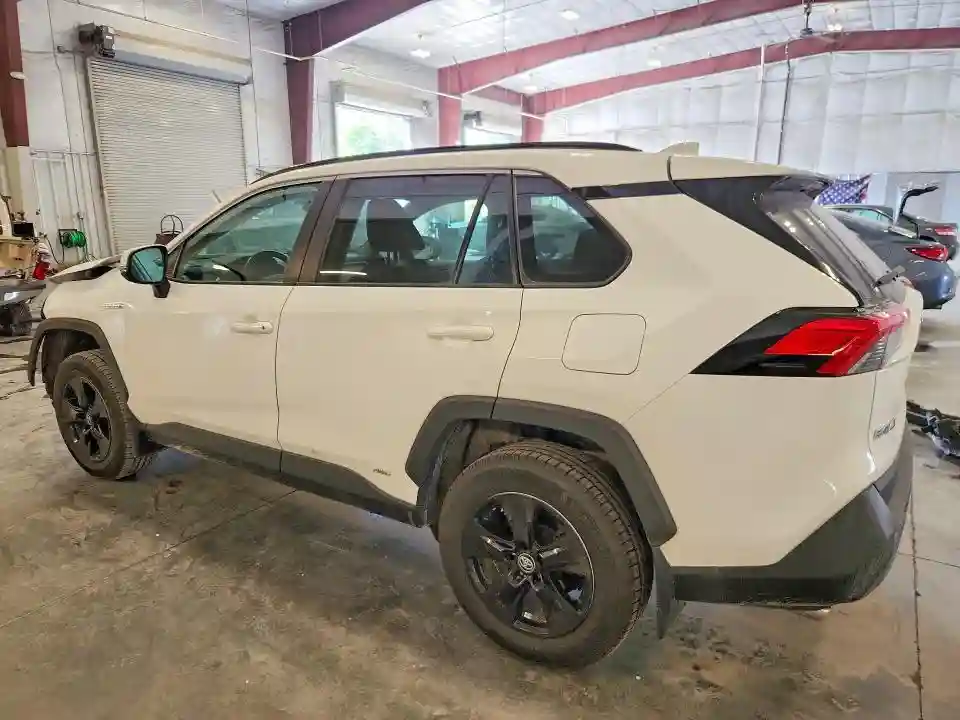 2T3R6RFV3MW006440 2021 TOYOTA RAV4-1