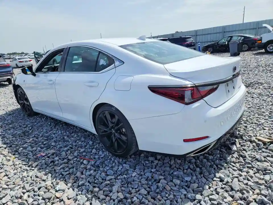 58AJZ1B12RU173910 2024 LEXUS ES-1