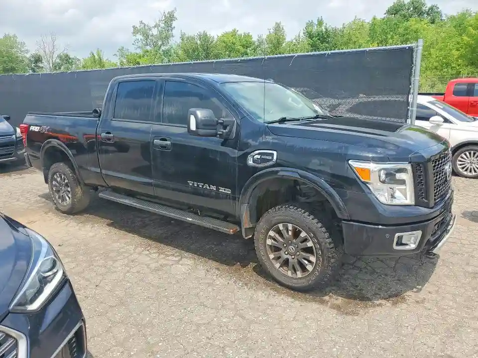 1N6BA1F46JN541609 2018 NISSAN TITAN-3