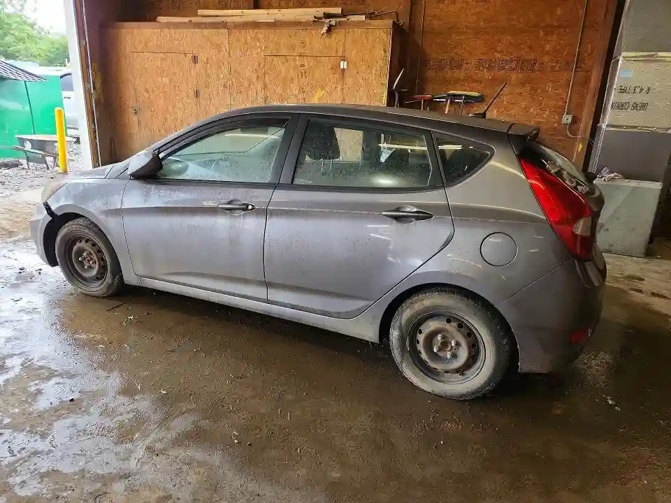 KMHCT5AE9FU220861 2015 HYUNDAI ACCENT-1
