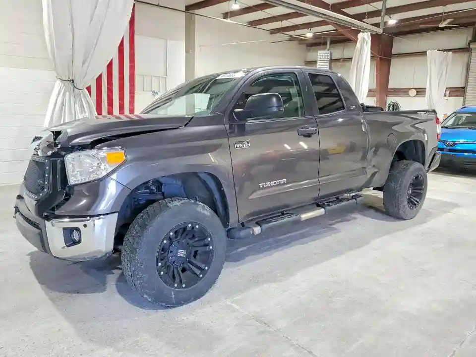 5TFUY5F1XGX576235 2016 TOYOTA TUNDRA-0