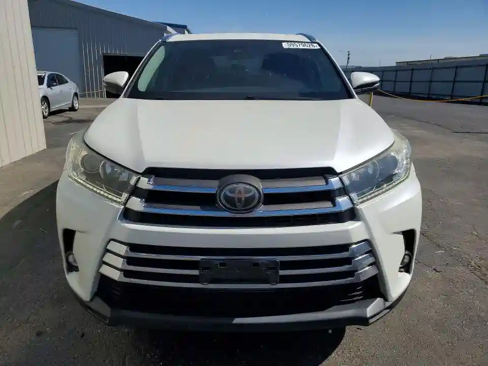 5TDDZRFH3KS923257 2019 TOYOTA HIGHLANDER-4