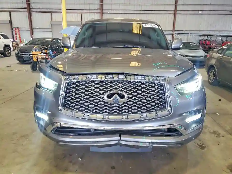 JN8AZ2NF5J9661379 2018 INFINITI QX80-4