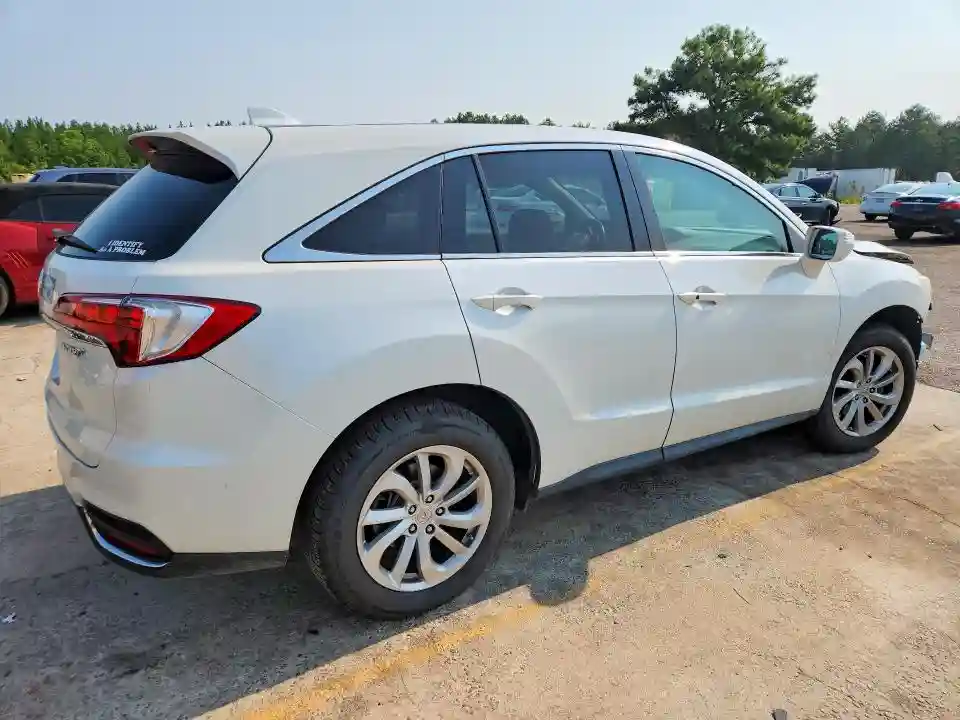 5J8TB3H37JL011974 2018 ACURA RDX-2