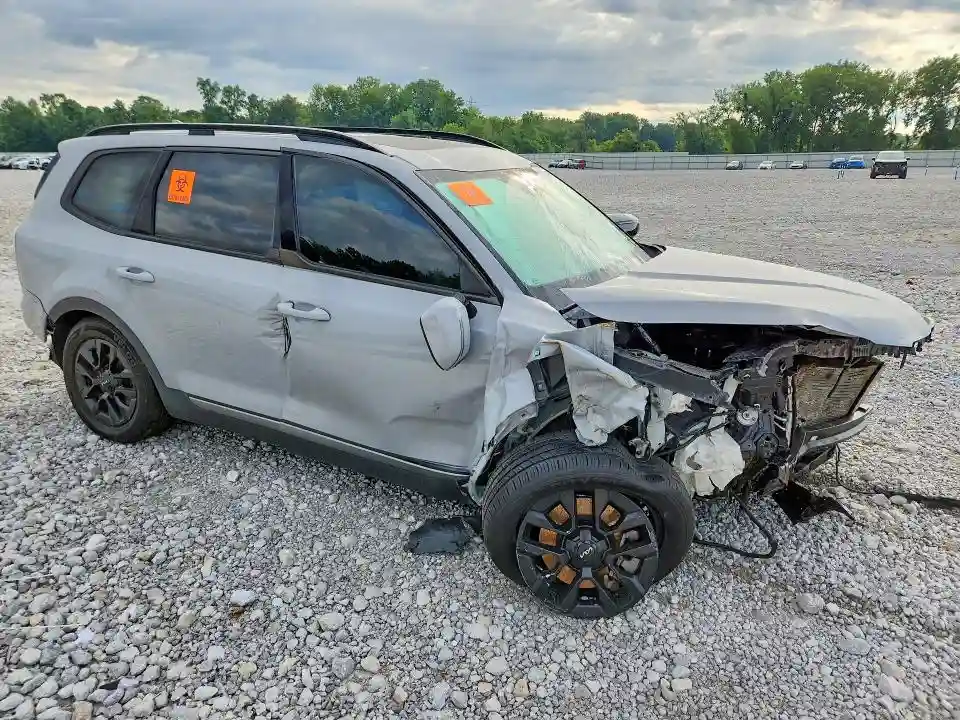 5XYP5DGC2PG371401 2023 KIA TELLURIDE-3