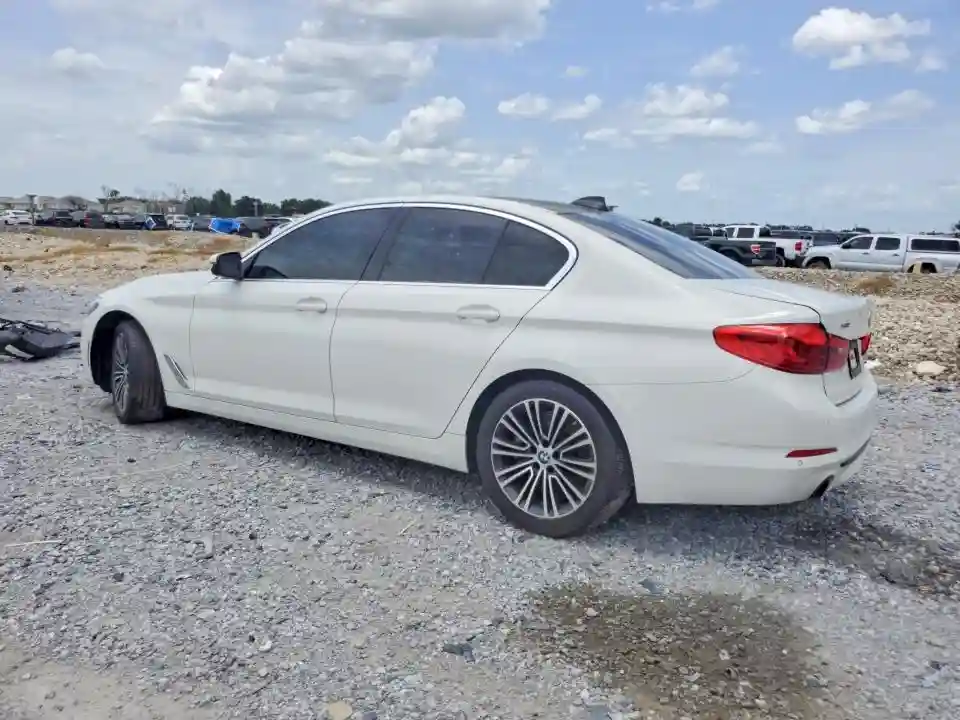WBAJR7C06LCD09165 2020 BMW 5 SERIES-1