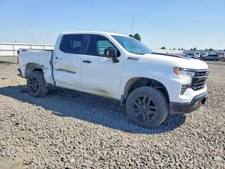 3GCUKFED4TG231350 2026 CHEVROLET SILVERADO-3