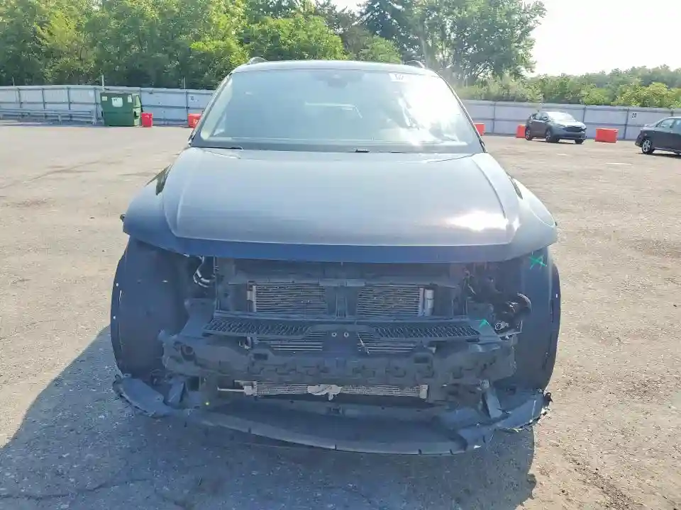 3VV8B7AXXPM063505 2023 VOLKSWAGEN TIGUAN-4