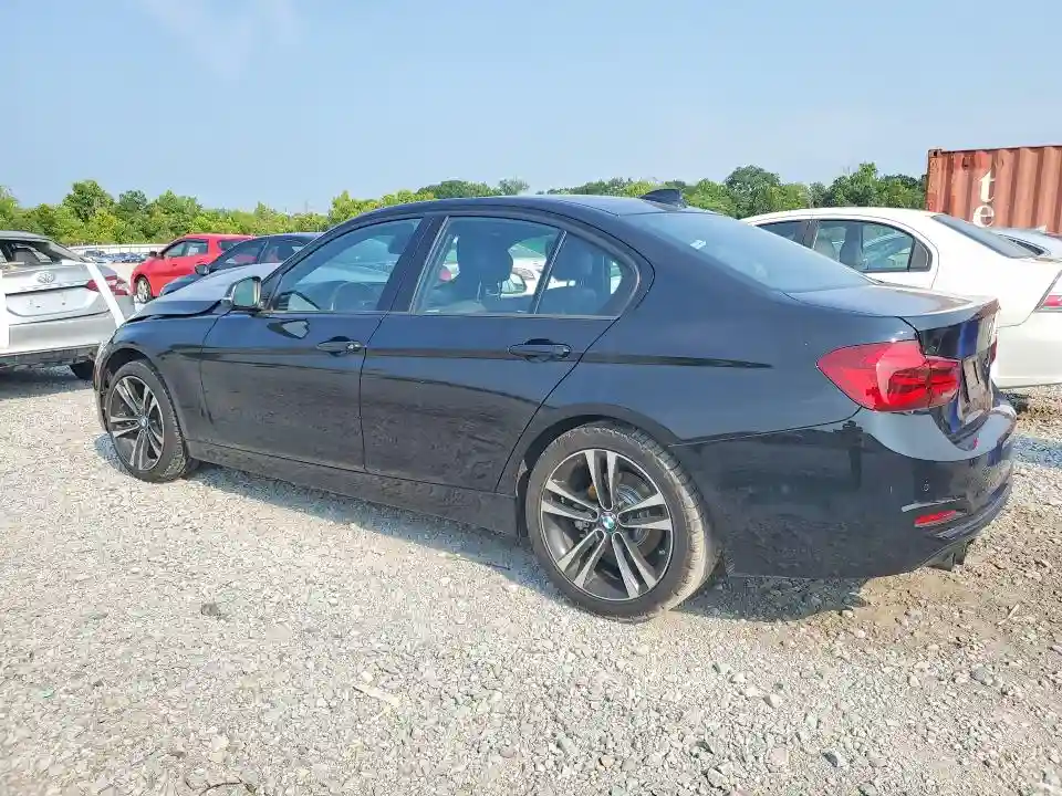 WBA8B9G57JNU97133 2018 BMW 3 SERIES-1
