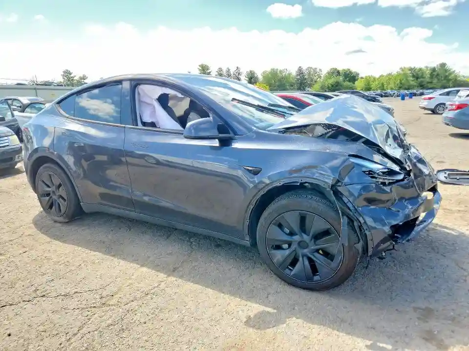 7SAYGDEE6RA330234 2024 TESLA MODEL Y-3