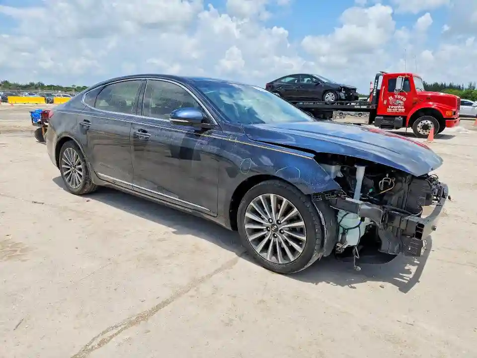KNALC4J15H5072035 2017 KIA CADENZA-3