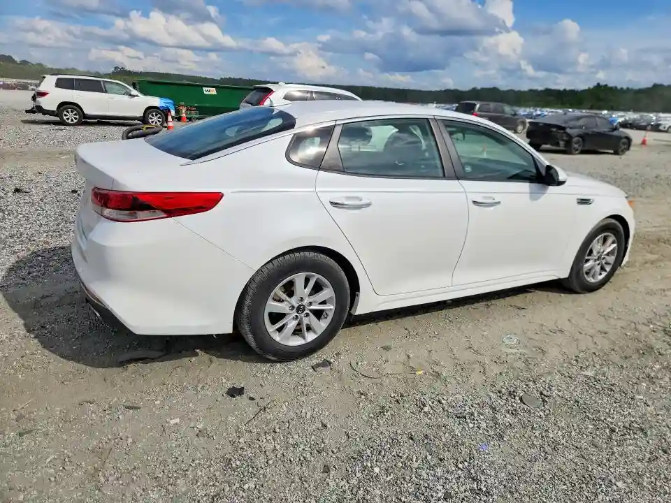 5XXGT4L36GG058089 2016 KIA OPTIMA-2