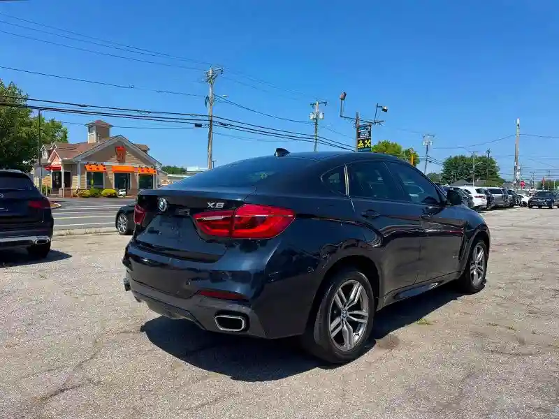 5UXKU0C51J0G80952 2018 BMW X6-3