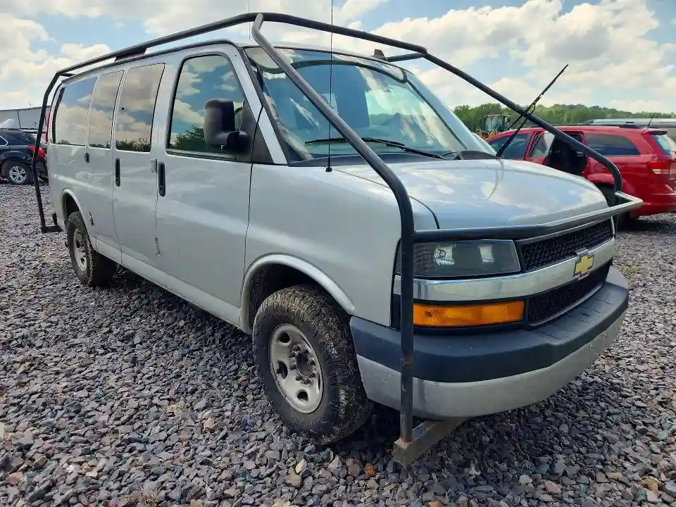 1GAWGFFP9N1185706 2022 CHEVROLET EXPRESS-3