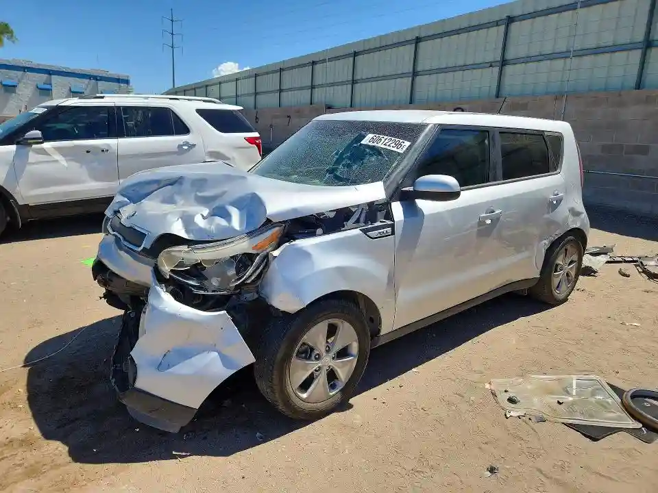 KNDJN2A24F7817151 2015 KIA SOUL-0