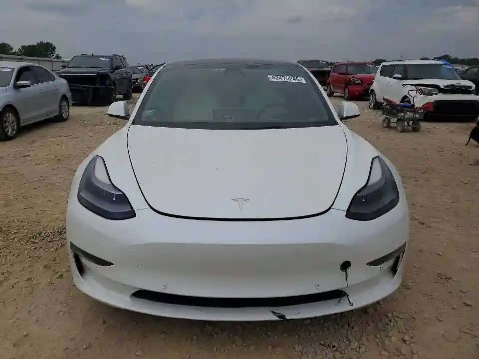 5YJ3E1EB3NF166164 2022 TESLA MODEL 3-4