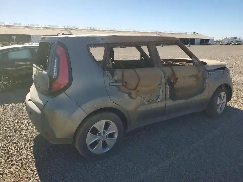 KNDJN2A24F7201207 2015 KIA SOUL BASE-2