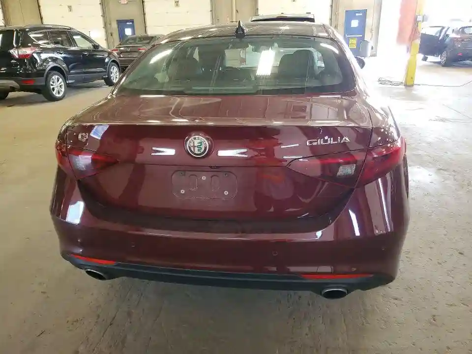 ZARFAEDN8H7558407 2017 ALFA ROMEO GIULIA-5