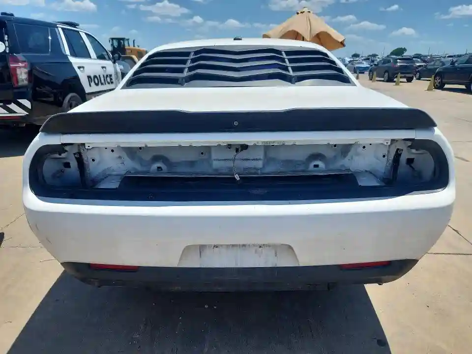 2C3CDZAGXJH178372 2018 DODGE CHALLENGER-5