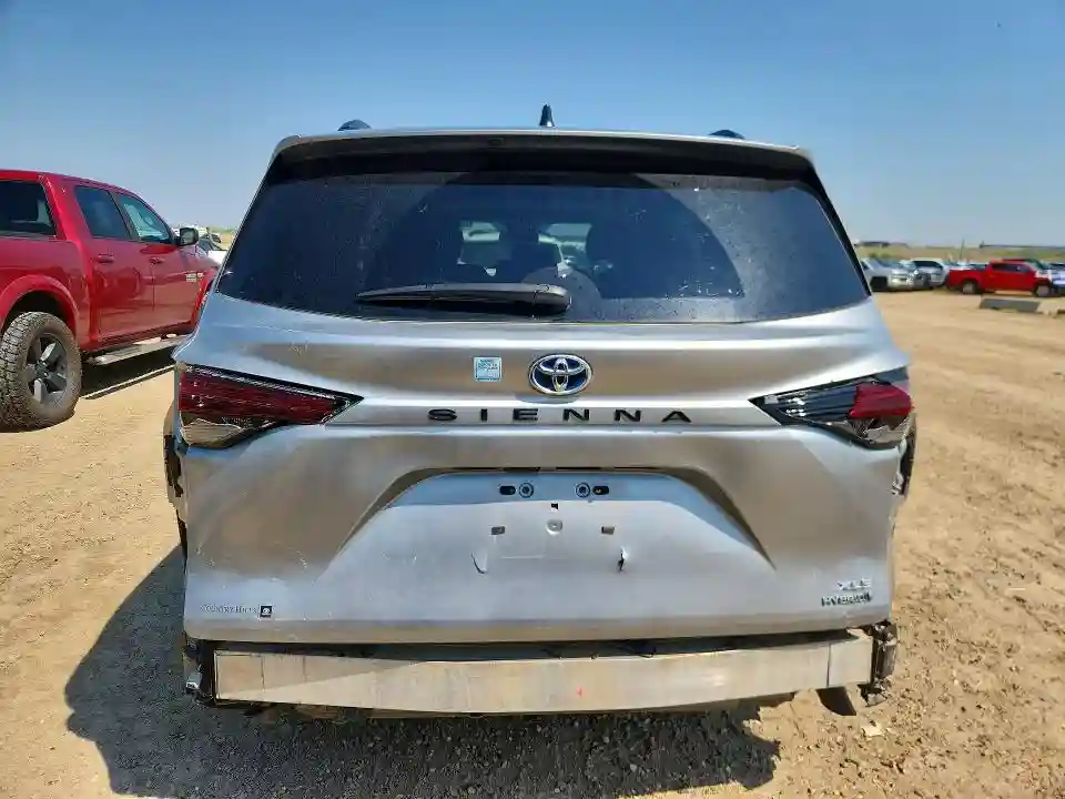 5TDGRKECXRS208884 2024 TOYOTA SIENNA-5