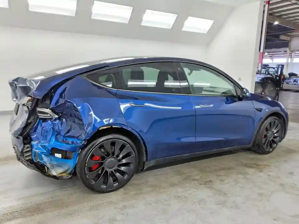 7SAYGDEF6NF389239 2022 TESLA MODEL Y-2