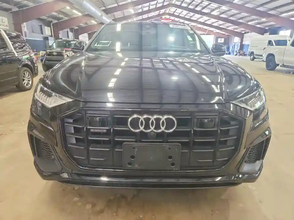 WA1FVAF11KD046511 2019 AUDI Q8-4