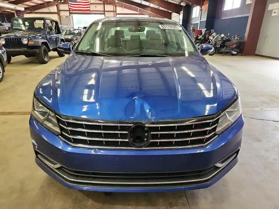 1VWBT7A38GC052743 2016 VOLKSWAGEN PASSAT-4
