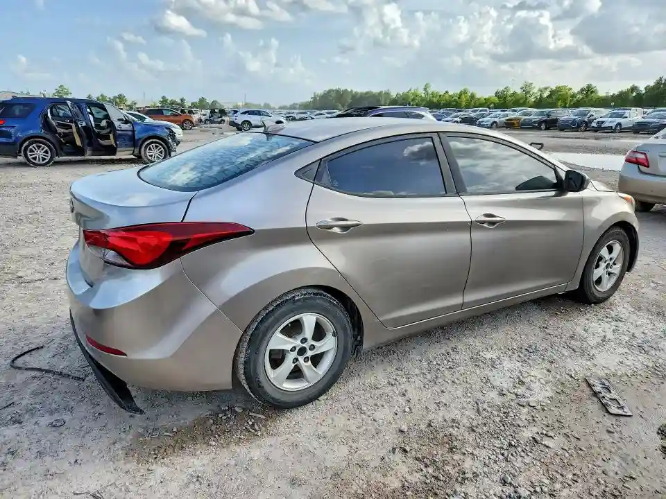 5NPDH4AE6FH565702 2015 HYUNDAI ELANTRA-2