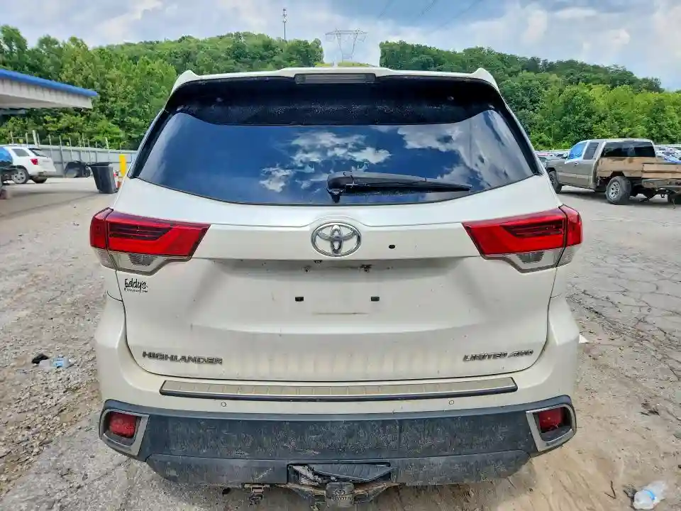 5TDDZRFHXJS825454 2018 TOYOTA HIGHLANDER-5