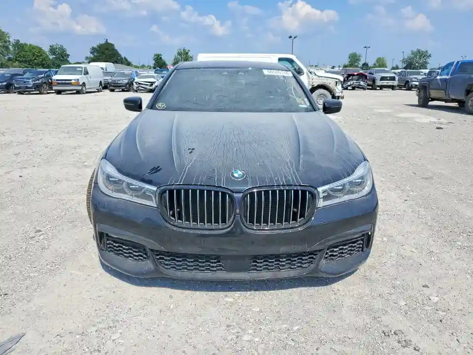 WBA7F2C50JG424686 2018 BMW 7 SERIES-4