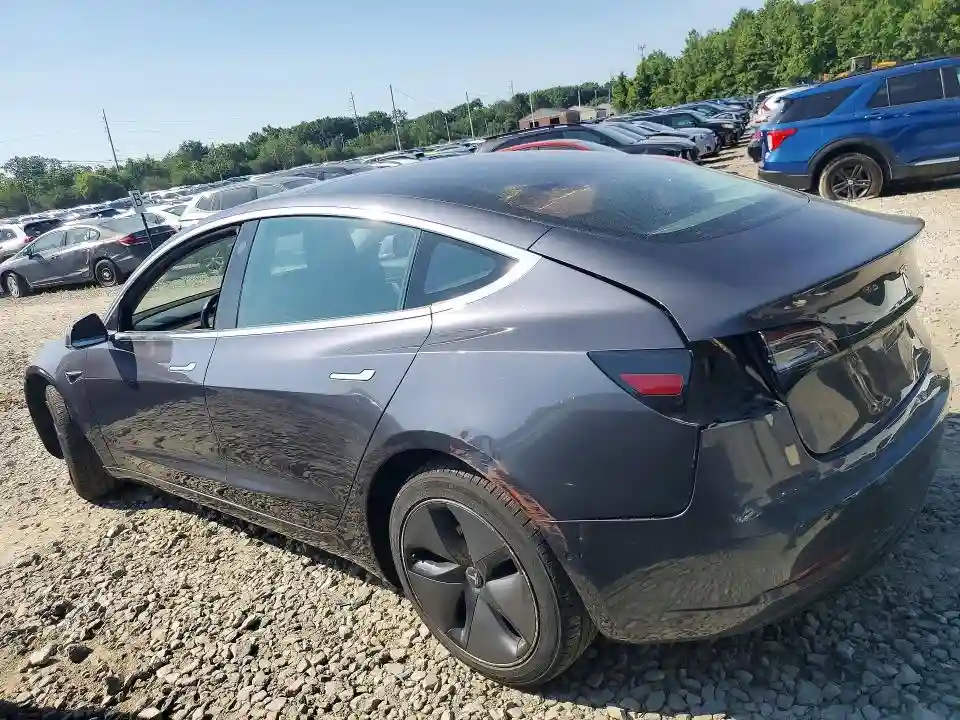 5YJ3E1EAXKF298521 2019 TESLA MODEL 3-1