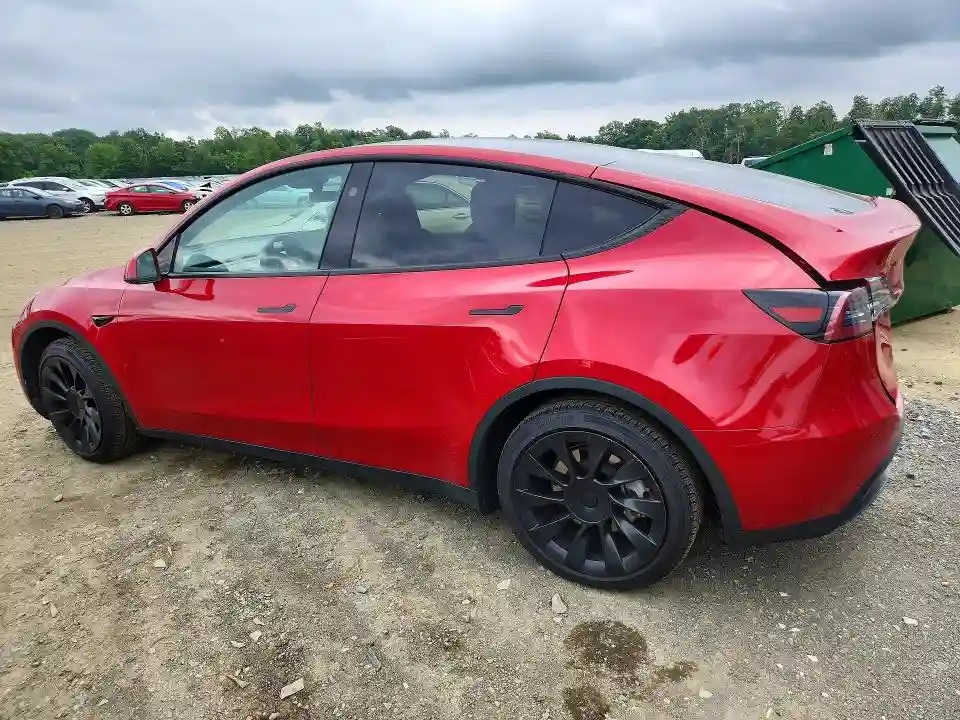 7SAYGAEE0PF910609 2023 TESLA MODEL Y-1
