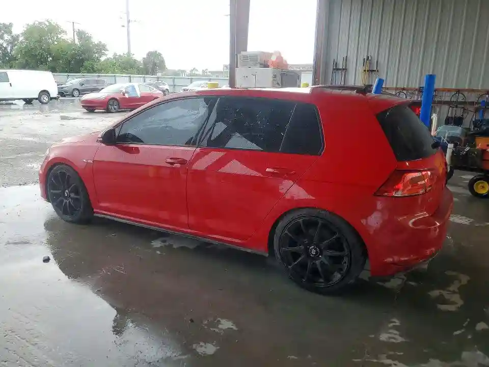 3VW4T7AU1FM014110 2015 VOLKSWAGEN GTI-1