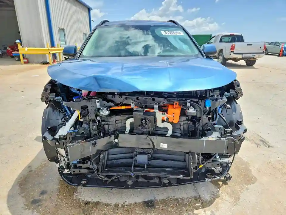 KNDCR3L18P5062008 2023 KIA NIRO-4
