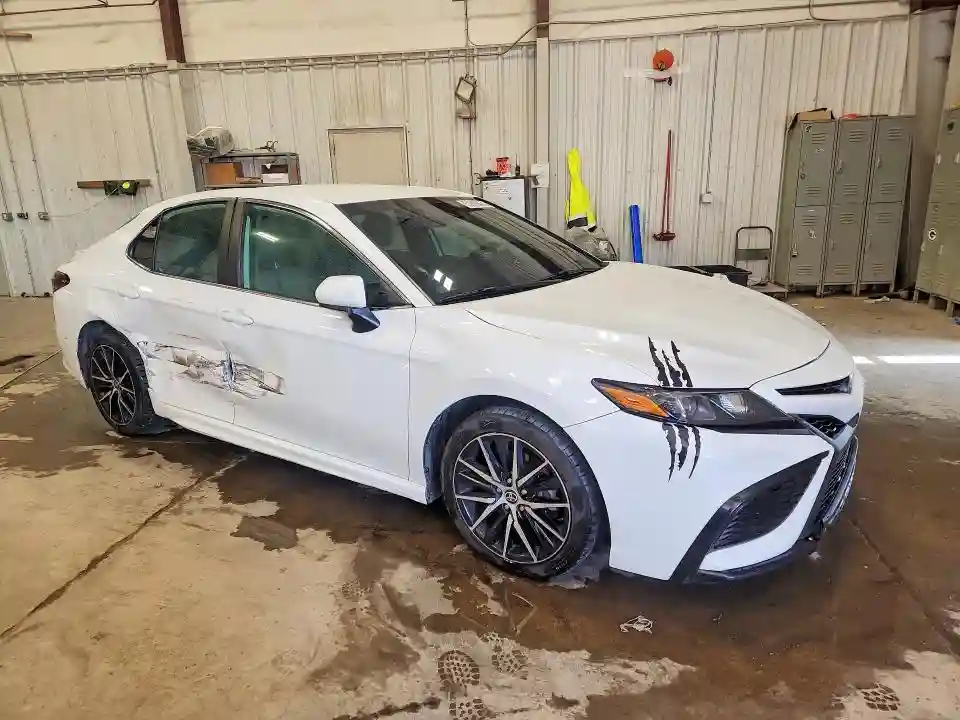4T1G11AK1MU413749 2021 TOYOTA CAMRY-3