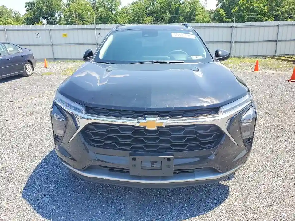 KL77LHEPXSC100633 2025 CHEVROLET TRAX-4