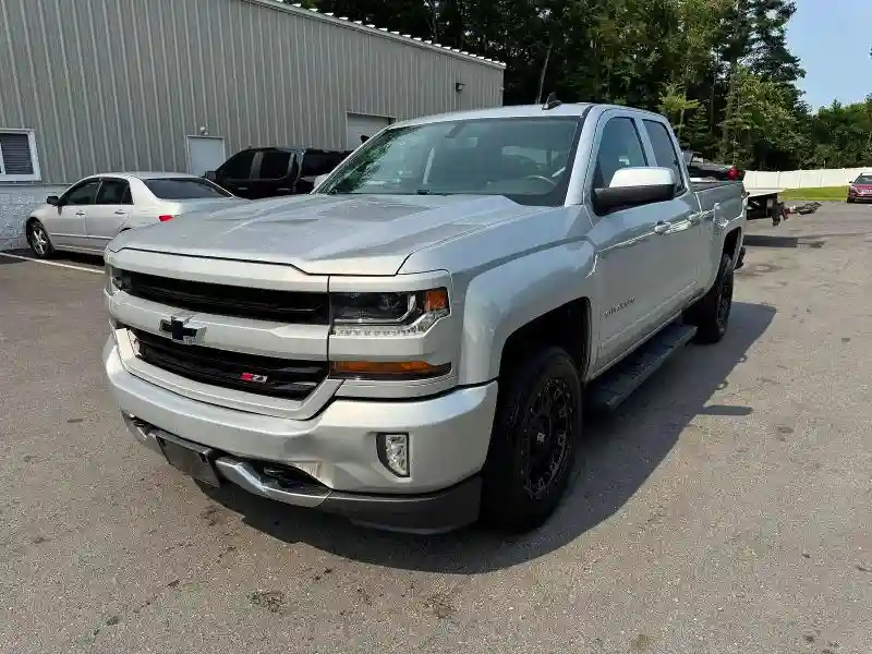 1GCVKREC3JZ373599 2018 CHEVROLET SILVERADO-0